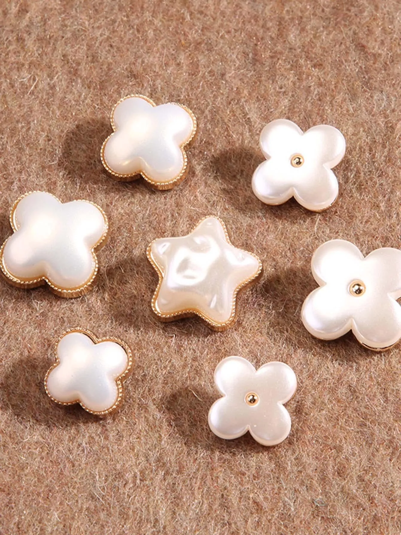 1pc Alloy Button, Creative Star & Geometric Design Hand Sewing & Crafts Supply For Clothes