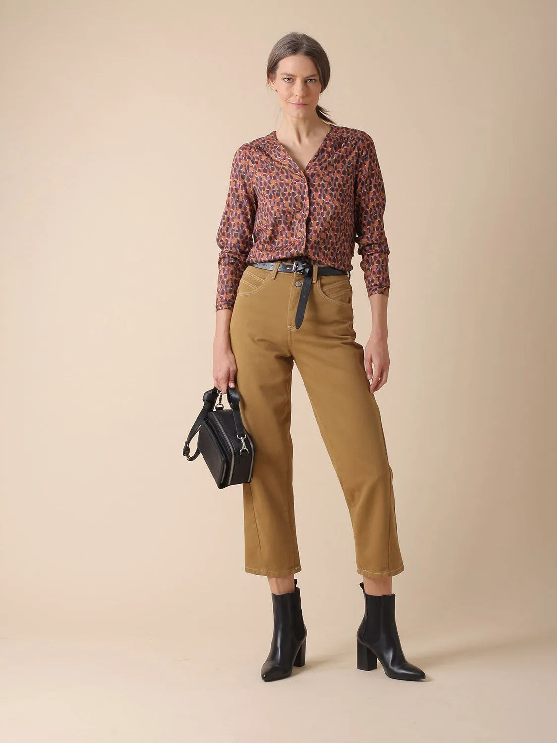 Indi & Cold Printed Stretch Blouse in Pumpkin