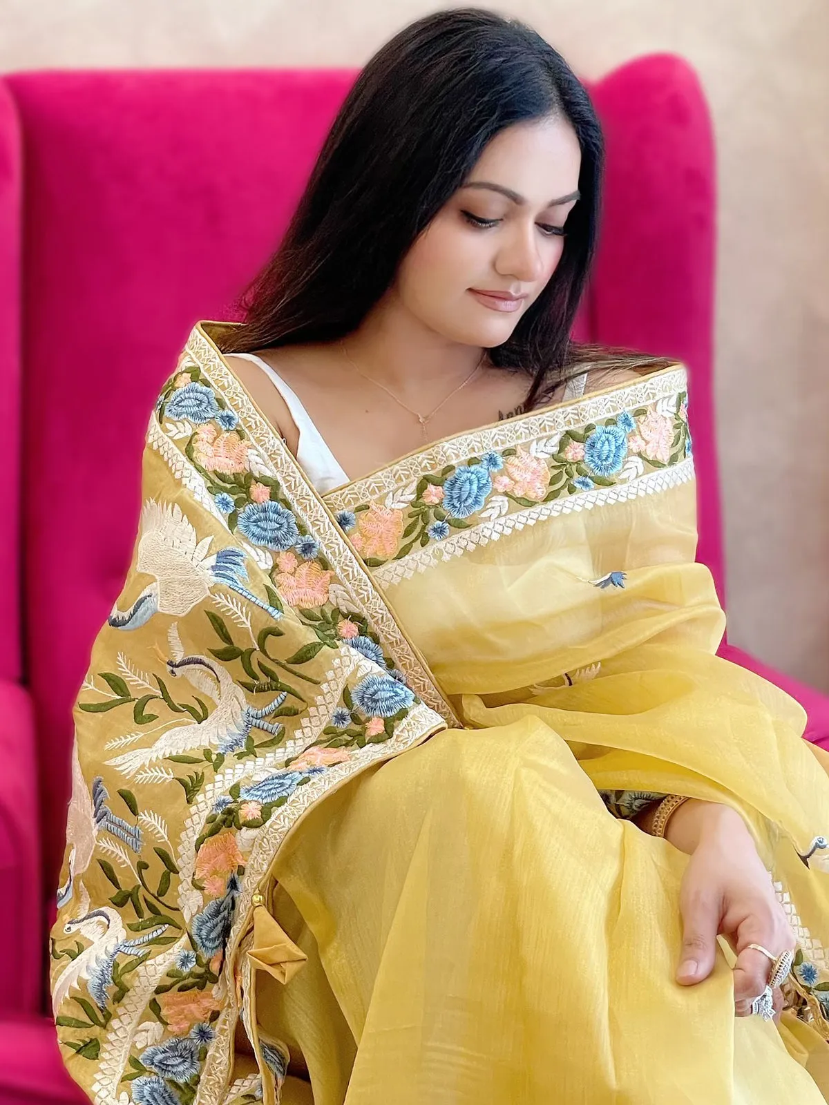 Odette Women's Yellow Organza  Saree with unstitched Blouse