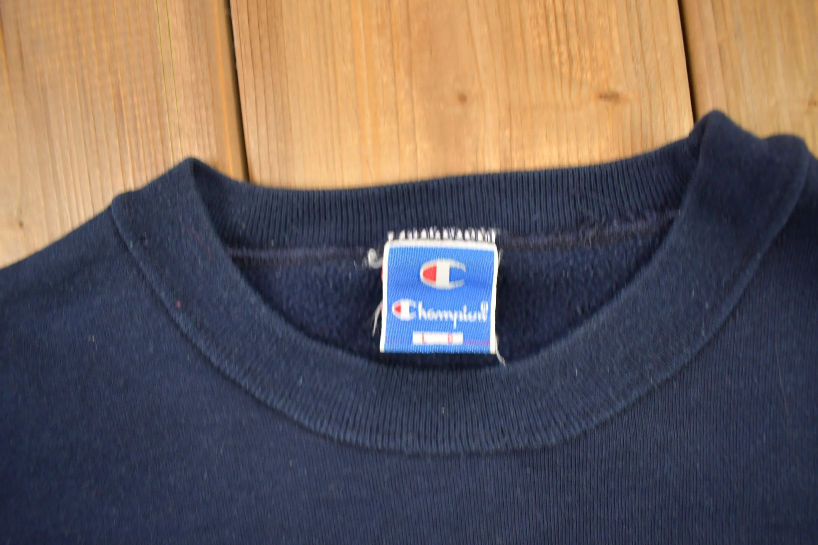 Vintage 1990s Champion Blank Navy Crewneck Sweatshirt / Made In Canada / Vintage Champion / Vintage Blank / Streetwear / Sportswear